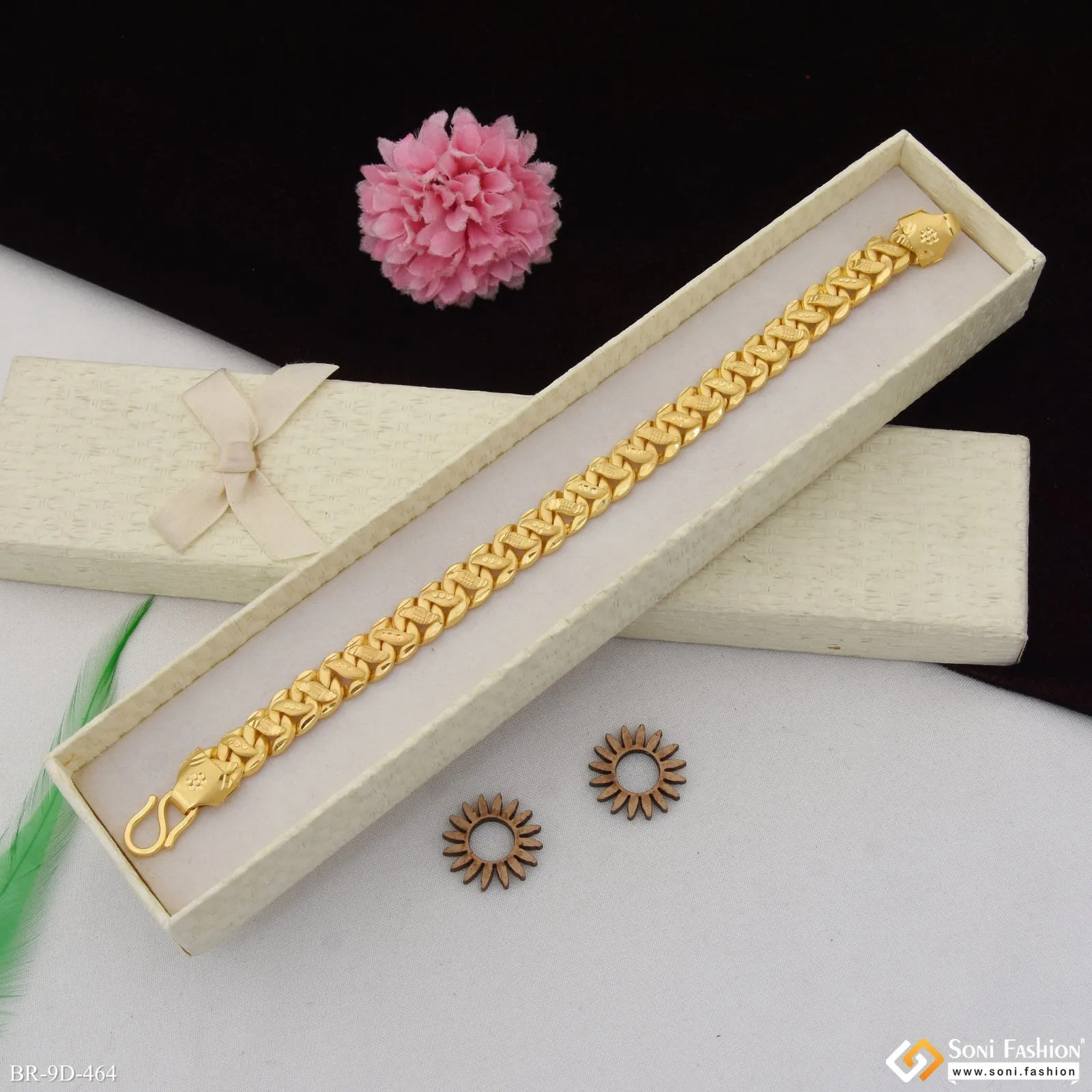 Awesome Design Gold Plated Pokal Bracelet for Men - Style D464
