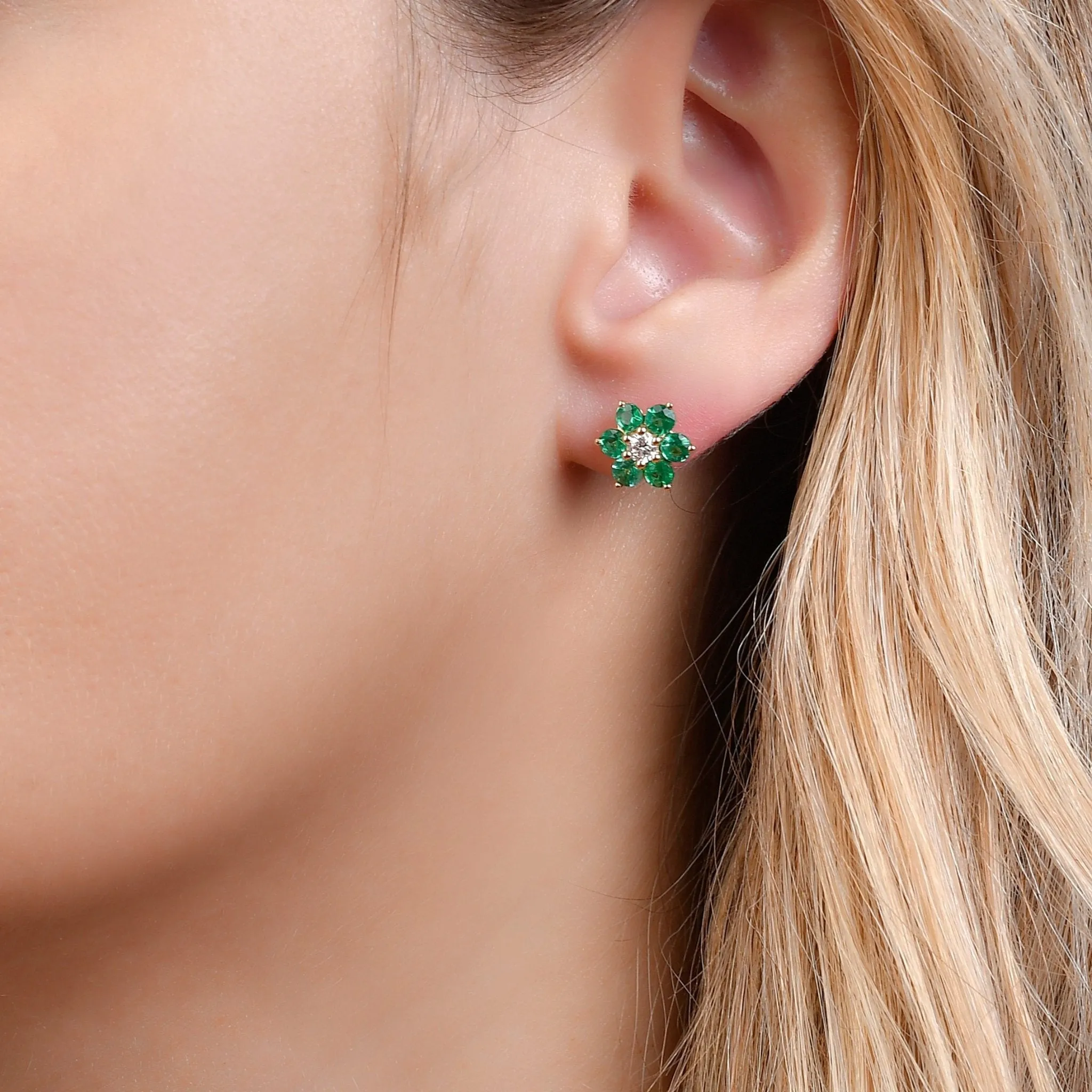 Bloom Earrings - WG