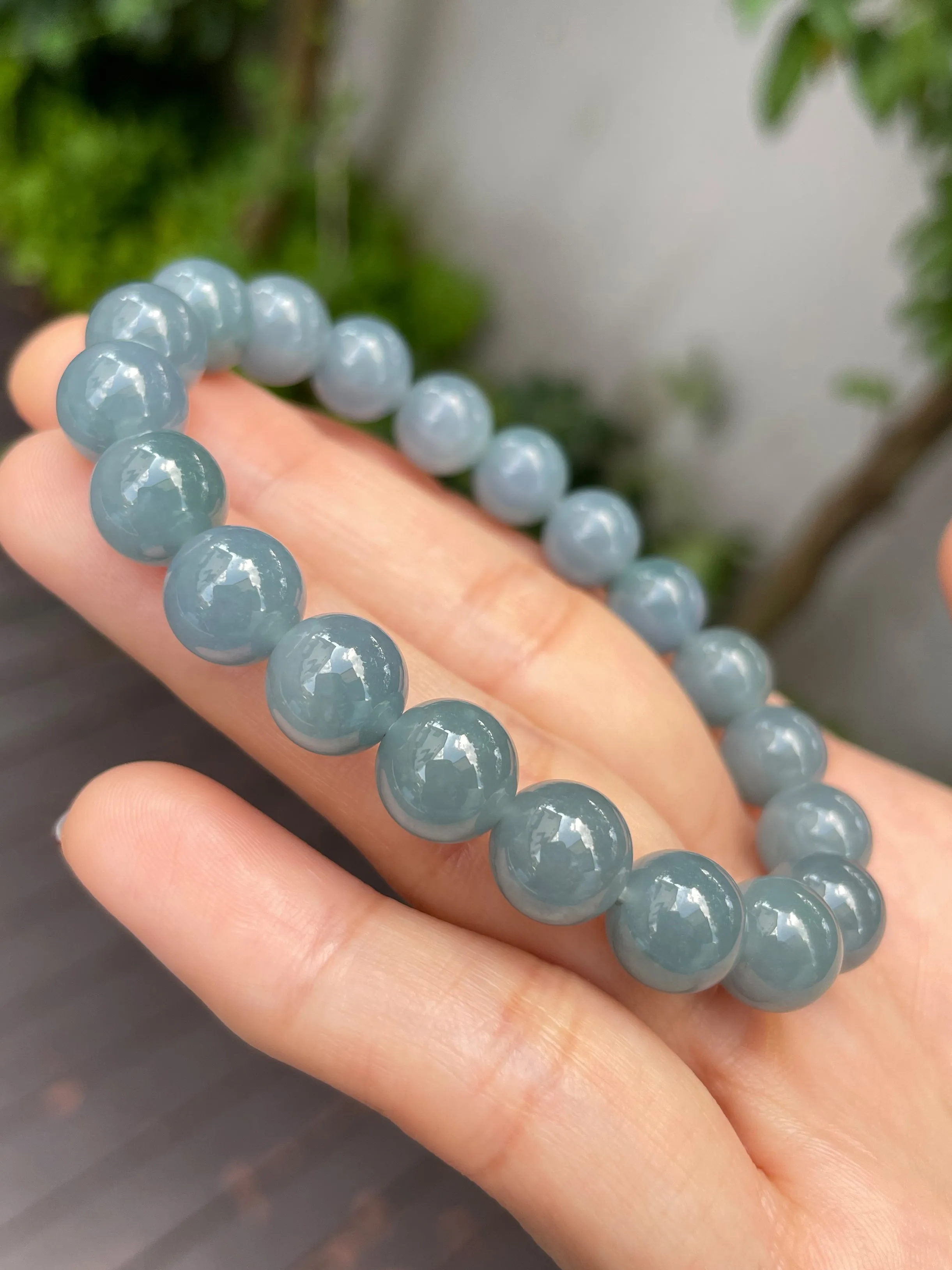 Blue Jade Bracelet - Round Beads (NJBA050)