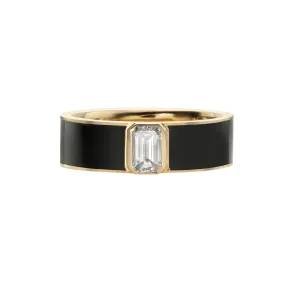 Cate Ring in Black Enamel