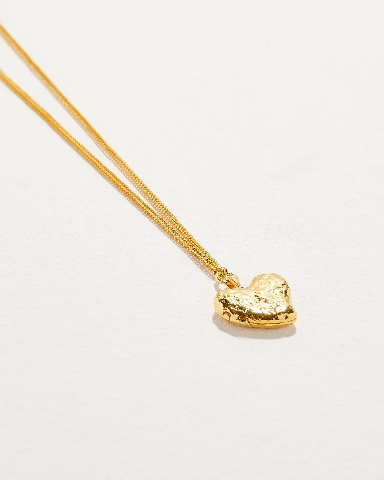 Cora Locket