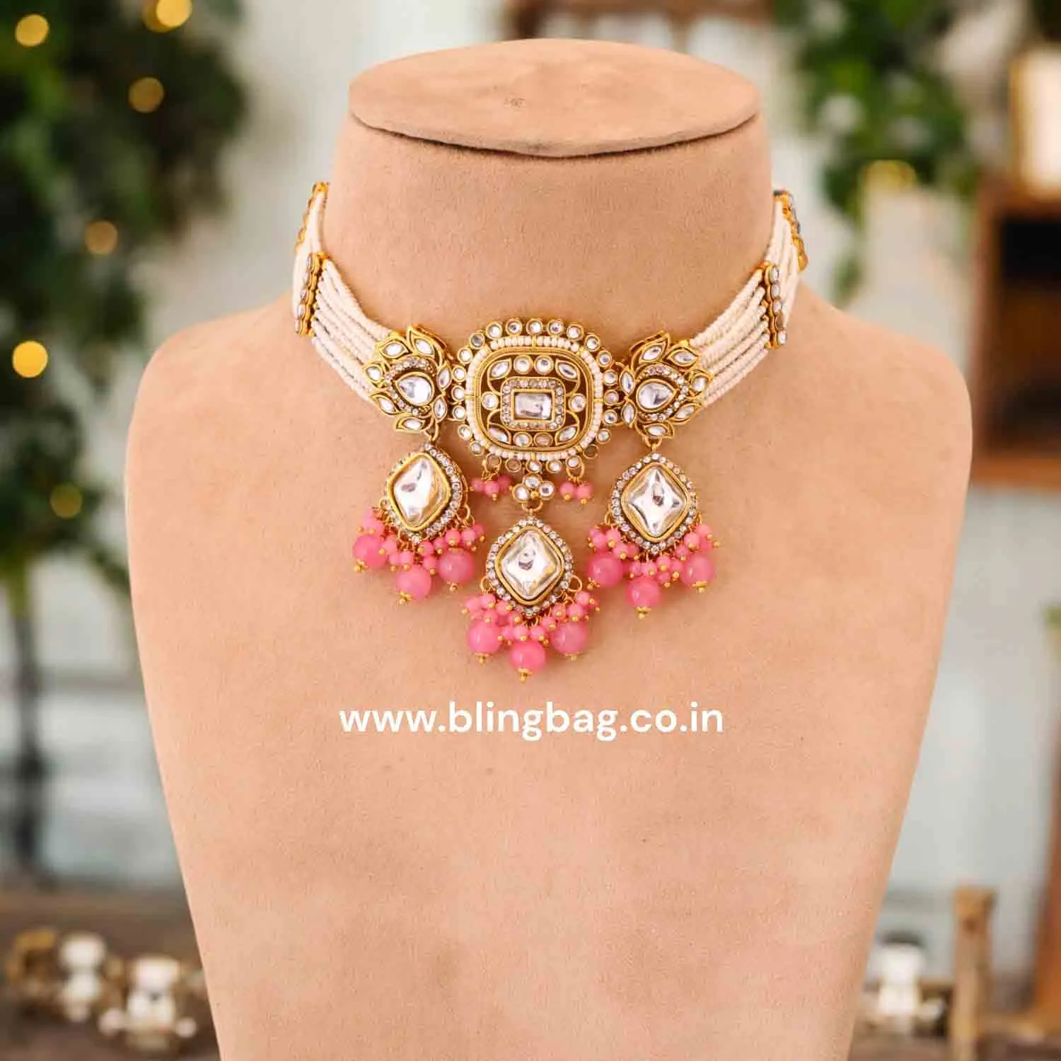 Coral Aashi Kundan Jewellery Set