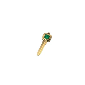 Emerald Scalloped Key Pendant