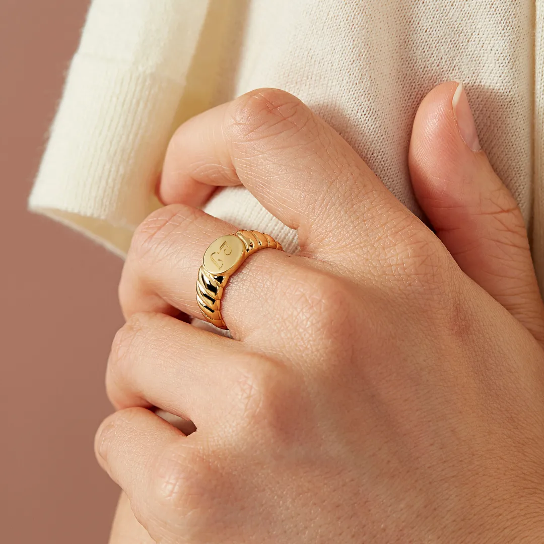 Engravable Croissant Signet Ring