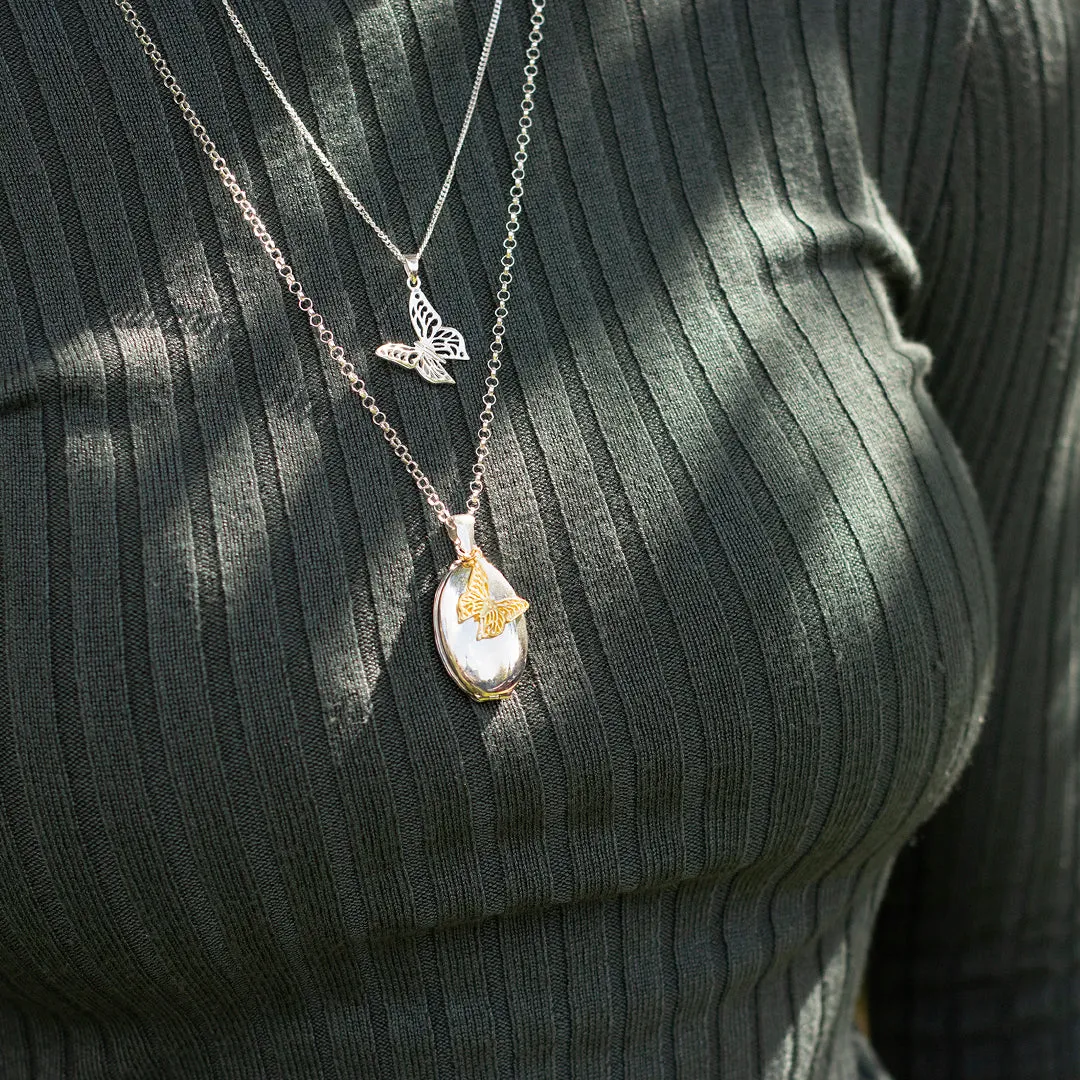 Four Photo Oval Butterfly Locket Silver & Gold   Photos