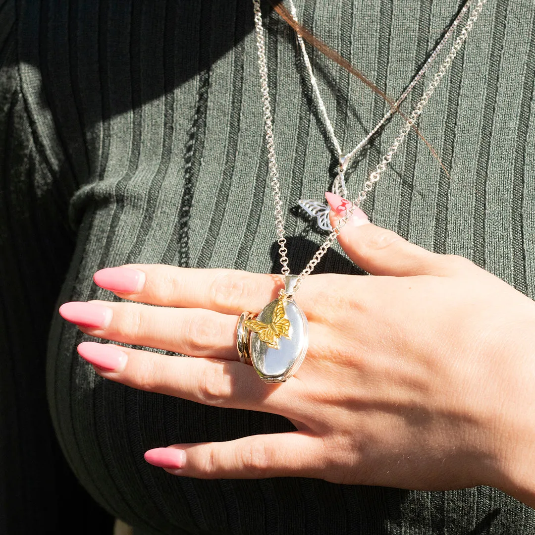 Four Photo Oval Butterfly Locket Silver & Gold   Photos