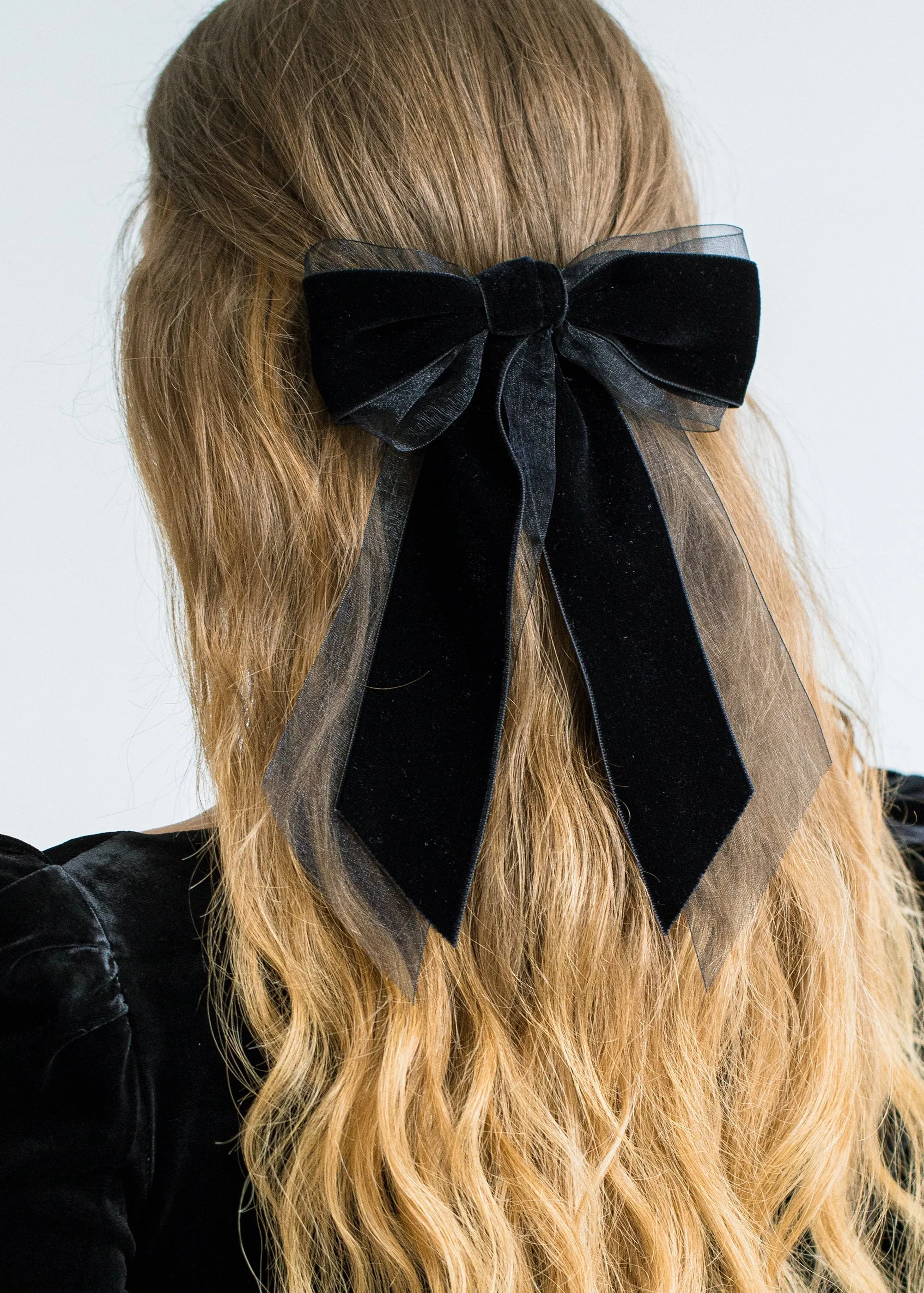 Francine Bow Barrette -- Black