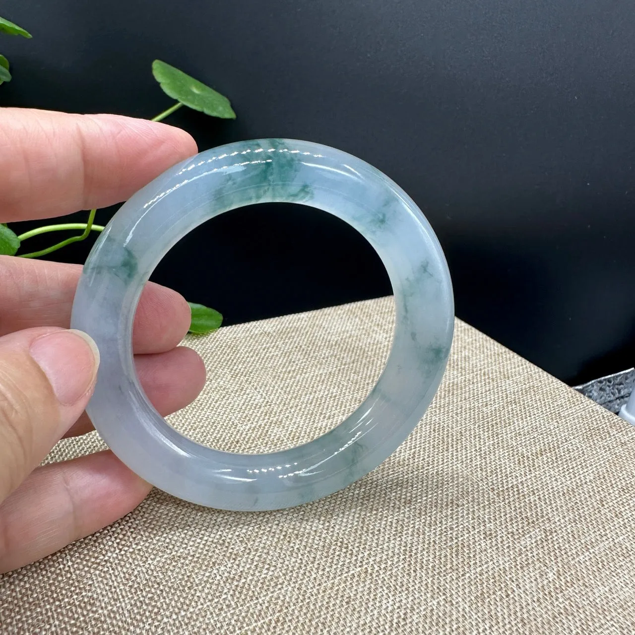Genuine Burmese High-end Jade Jadeite Oval Bangle Bracelet (58.1mm )( Collectibles )