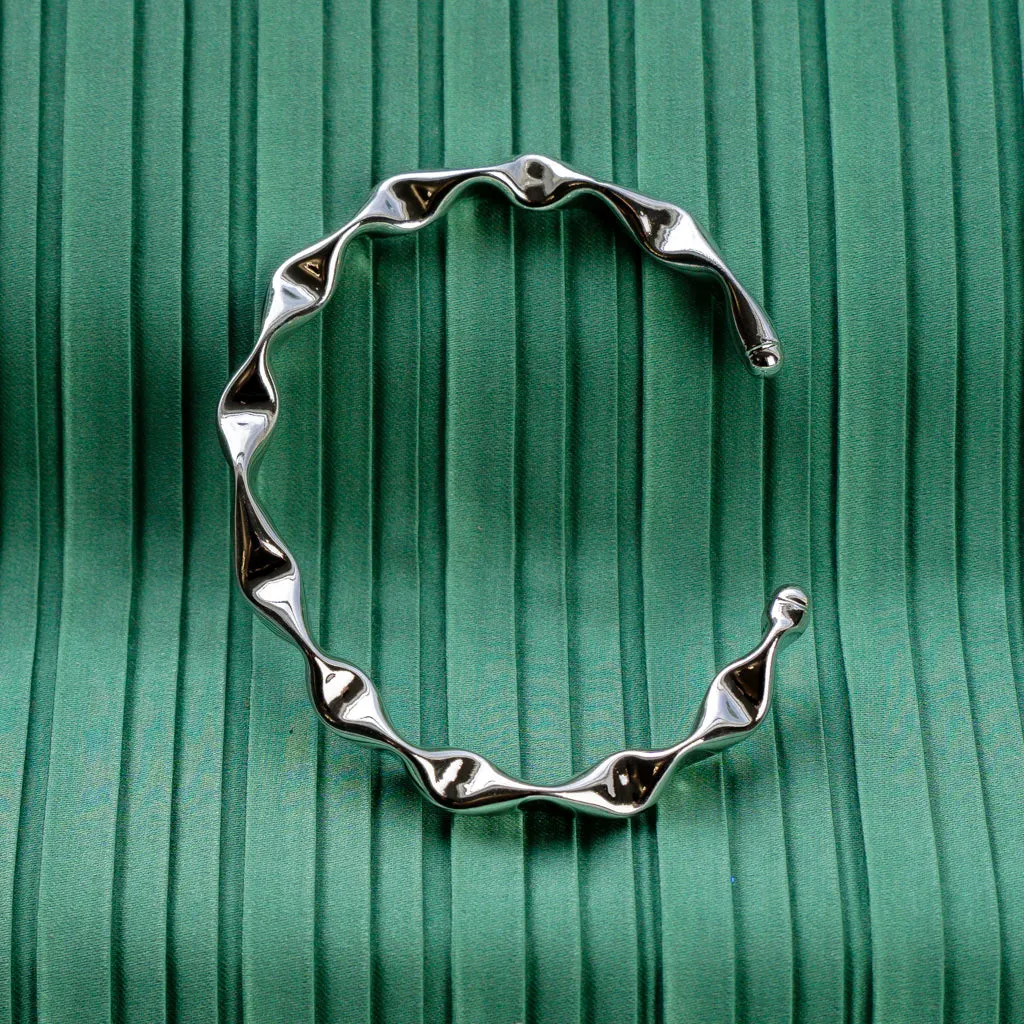 Geometric Hammered Bangle Bracelet