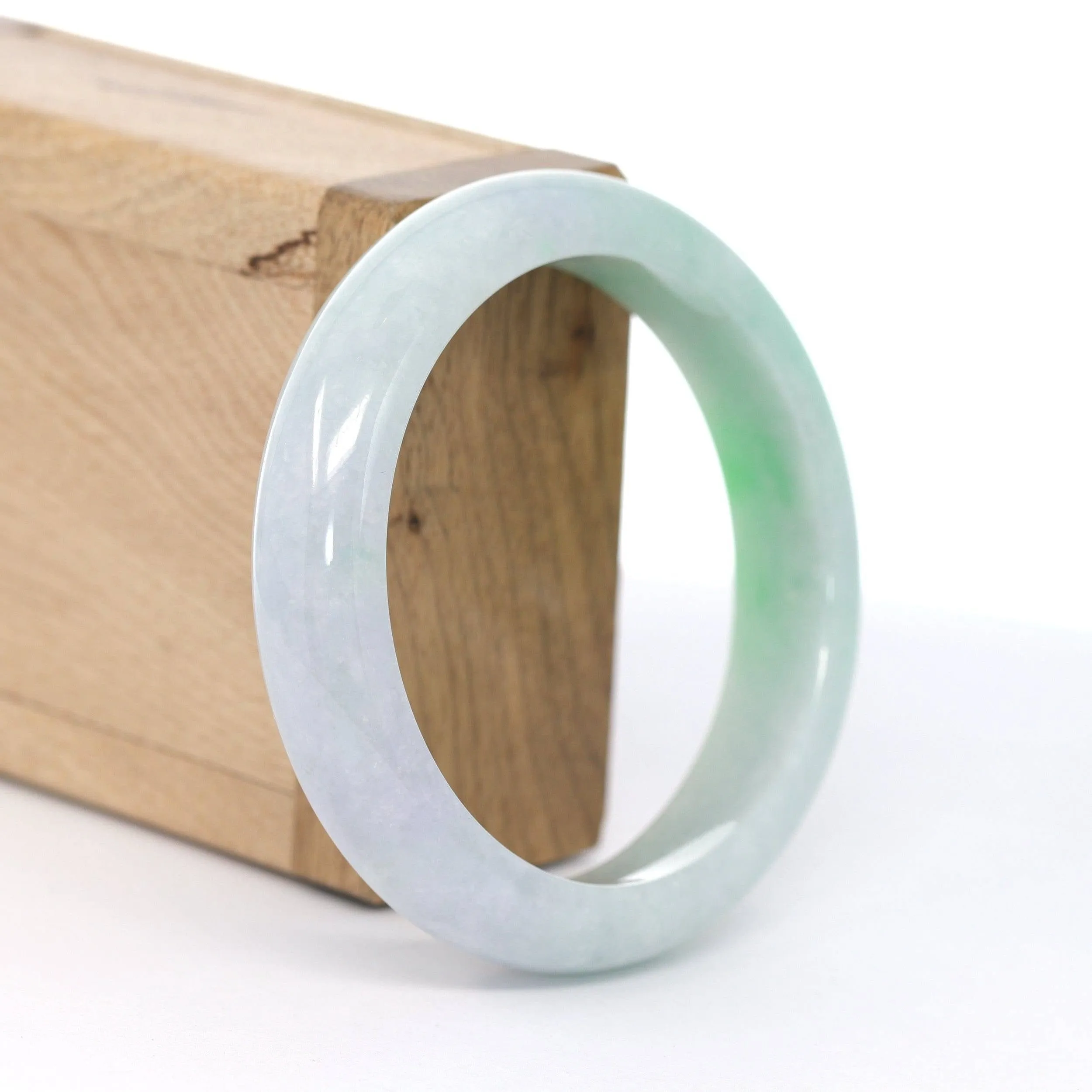 High-quality Lavender-Green Natural Burmese Jadeite Jade Bangle ( 57.85 mm )#604