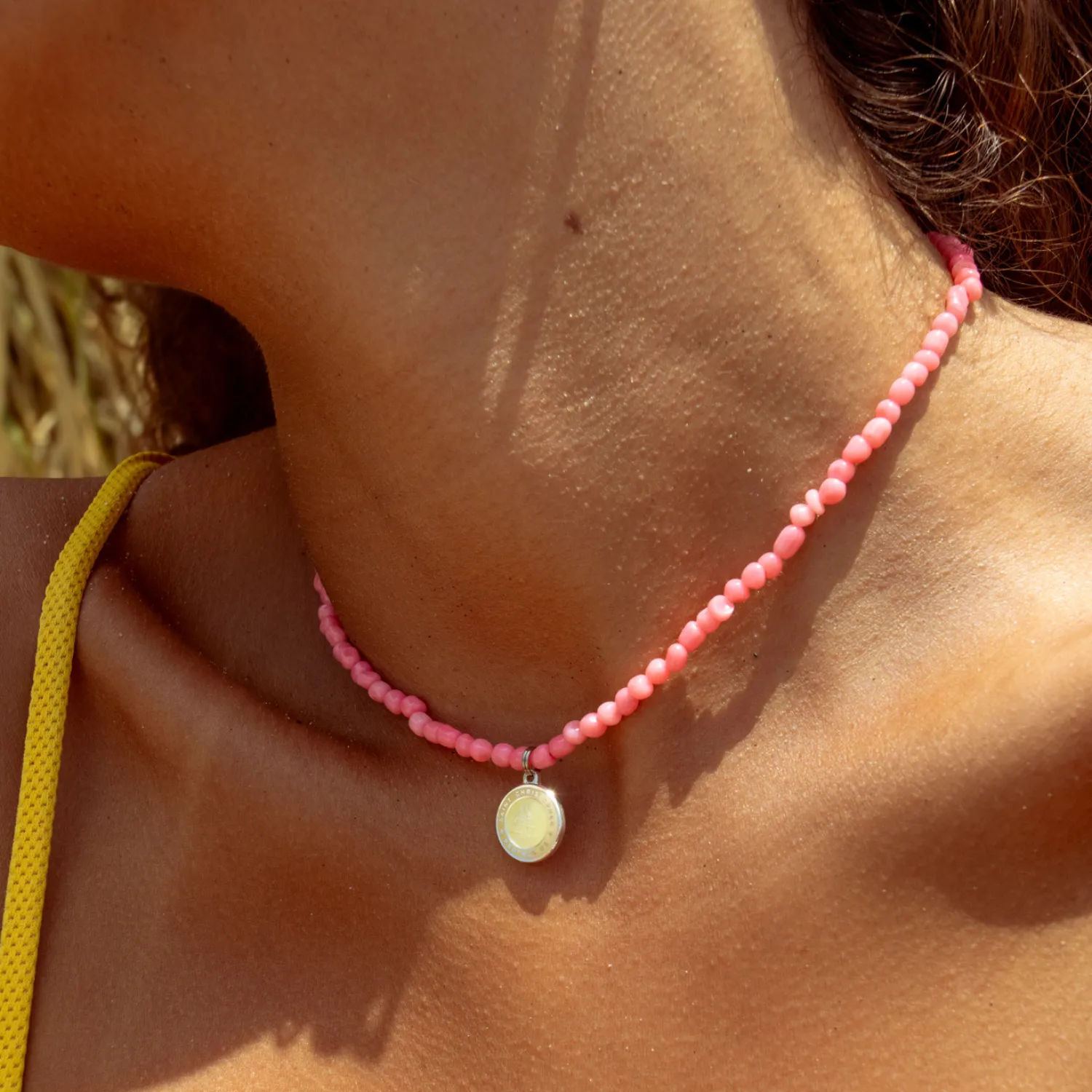 Medium Sandy Blonde / Coral Bead Choker