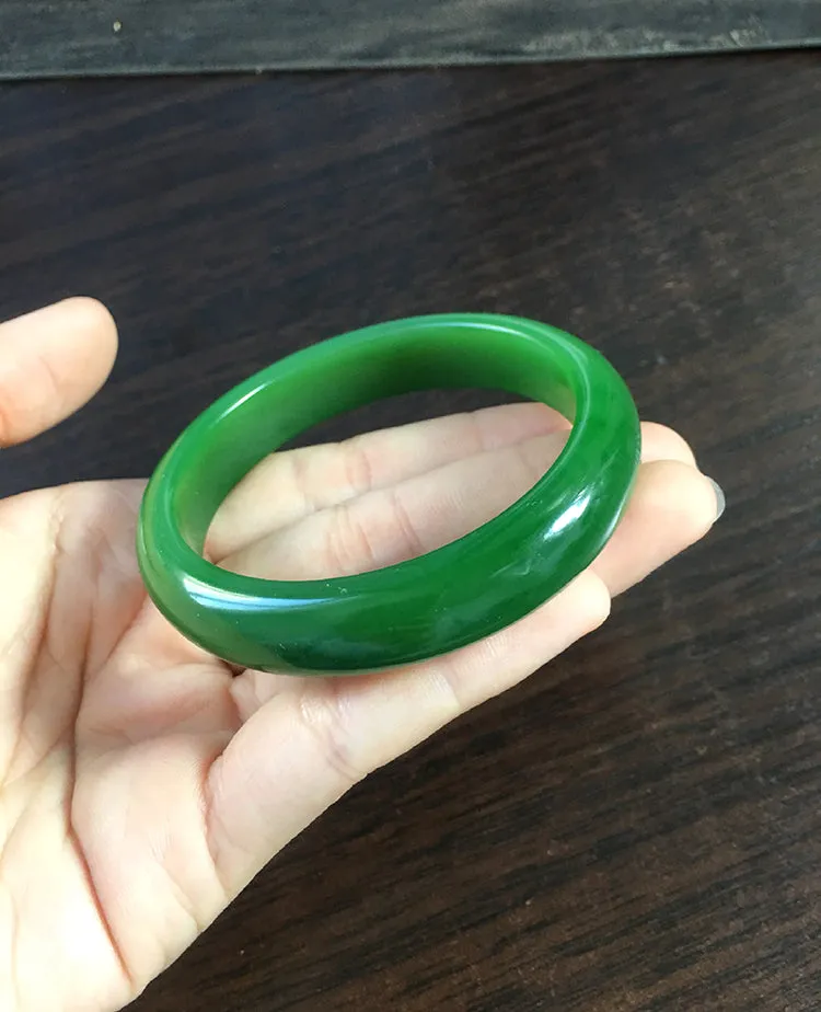 Natural Jade Bangle Nephrite Bangle Internal Diameter 55.8mm NBE011