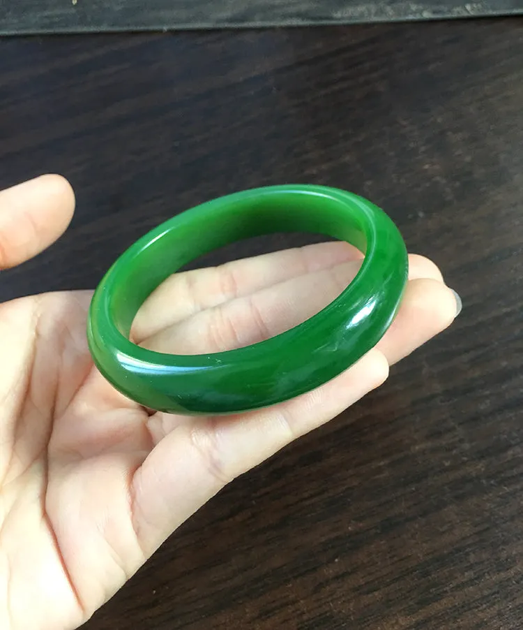 Natural Jade Bangle Nephrite Bangle Internal Diameter 55.8mm NBE011
