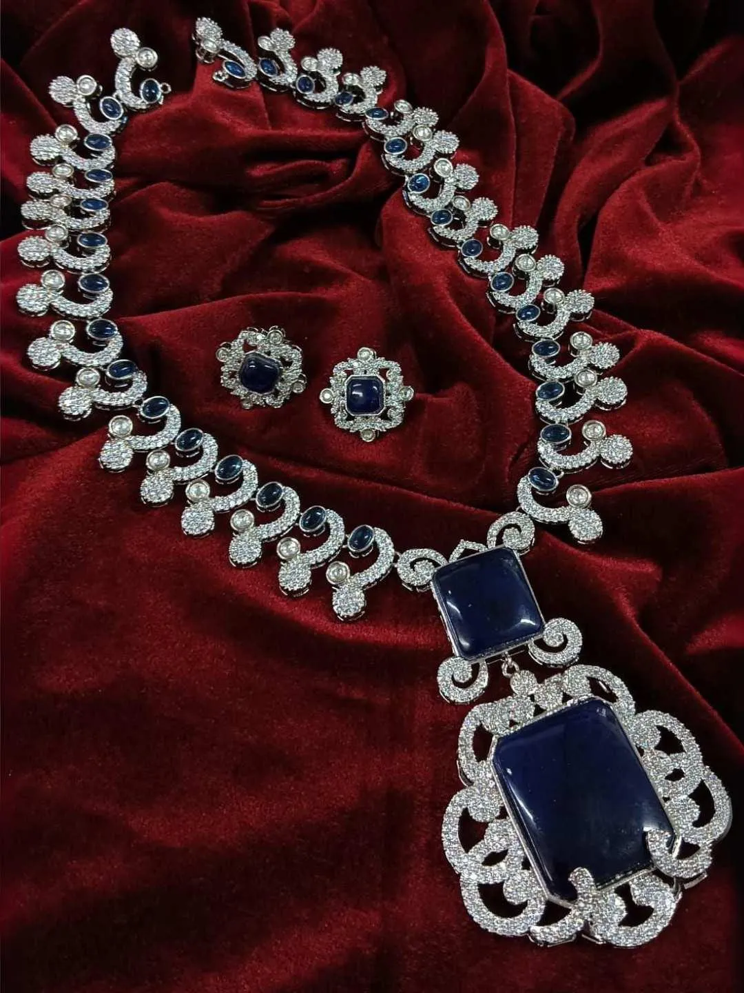 Nita Ambani Inspired Emerald Necklace