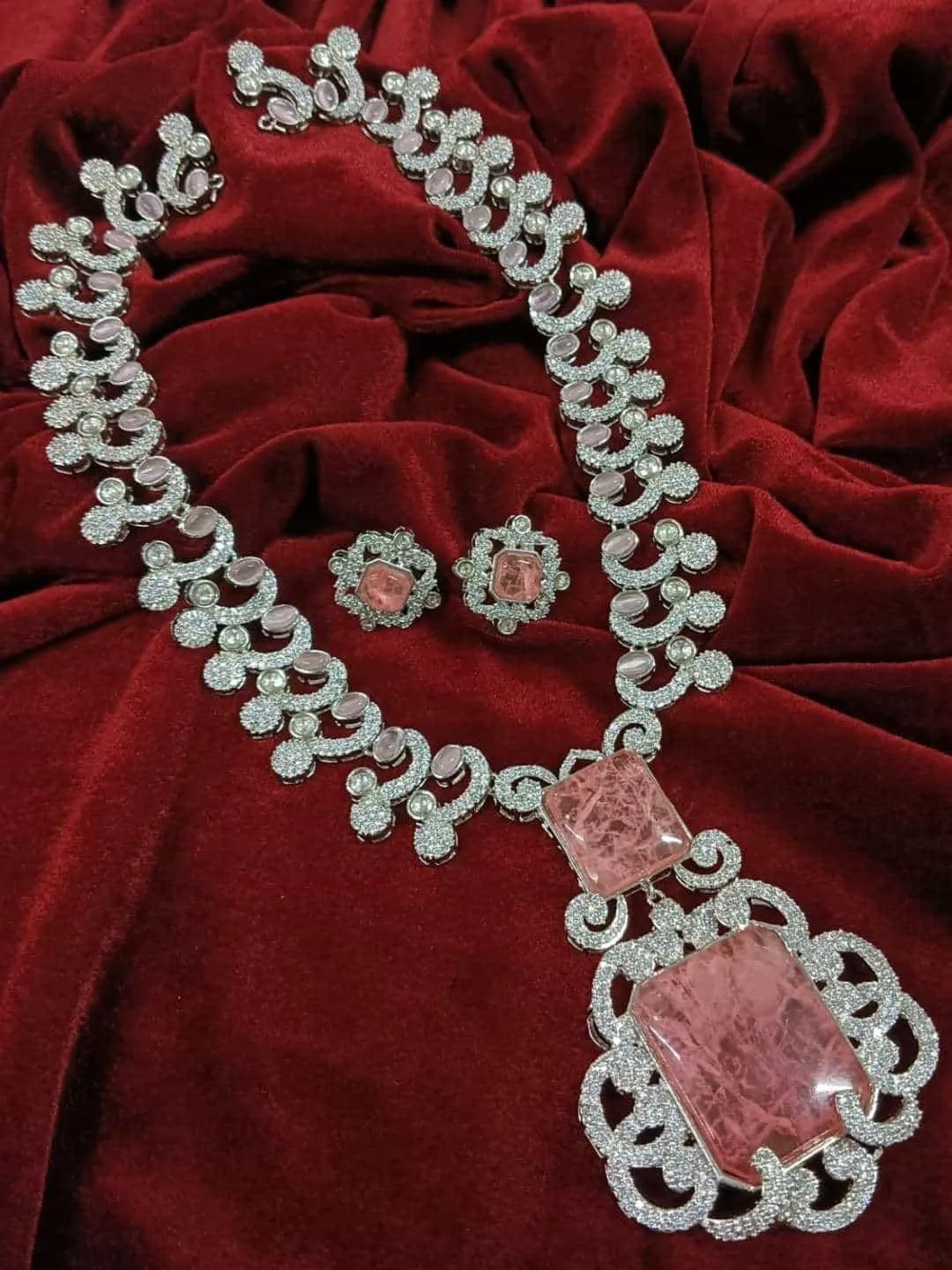 Nita Ambani Inspired Emerald Necklace