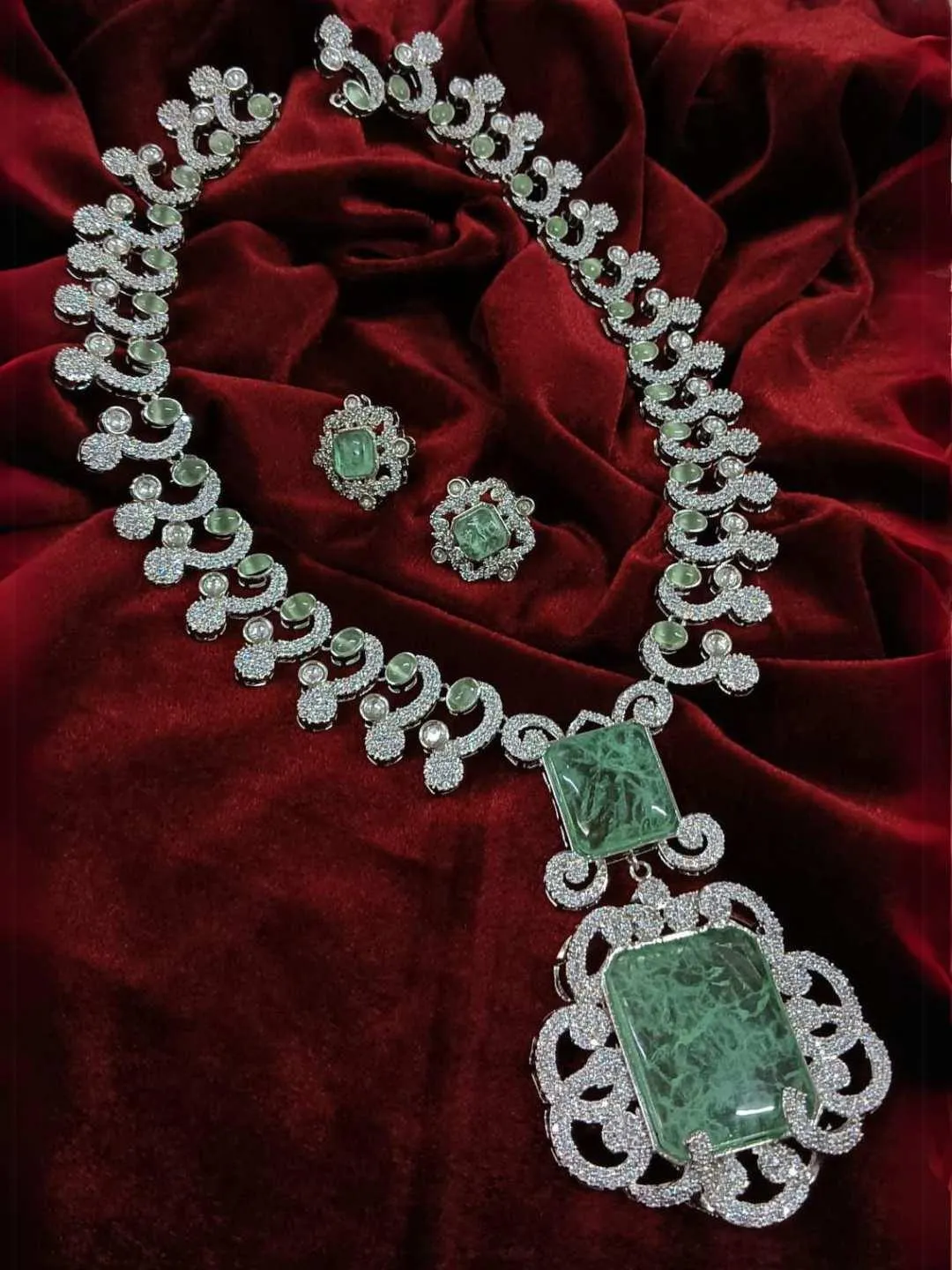 Nita Ambani Inspired Emerald Necklace