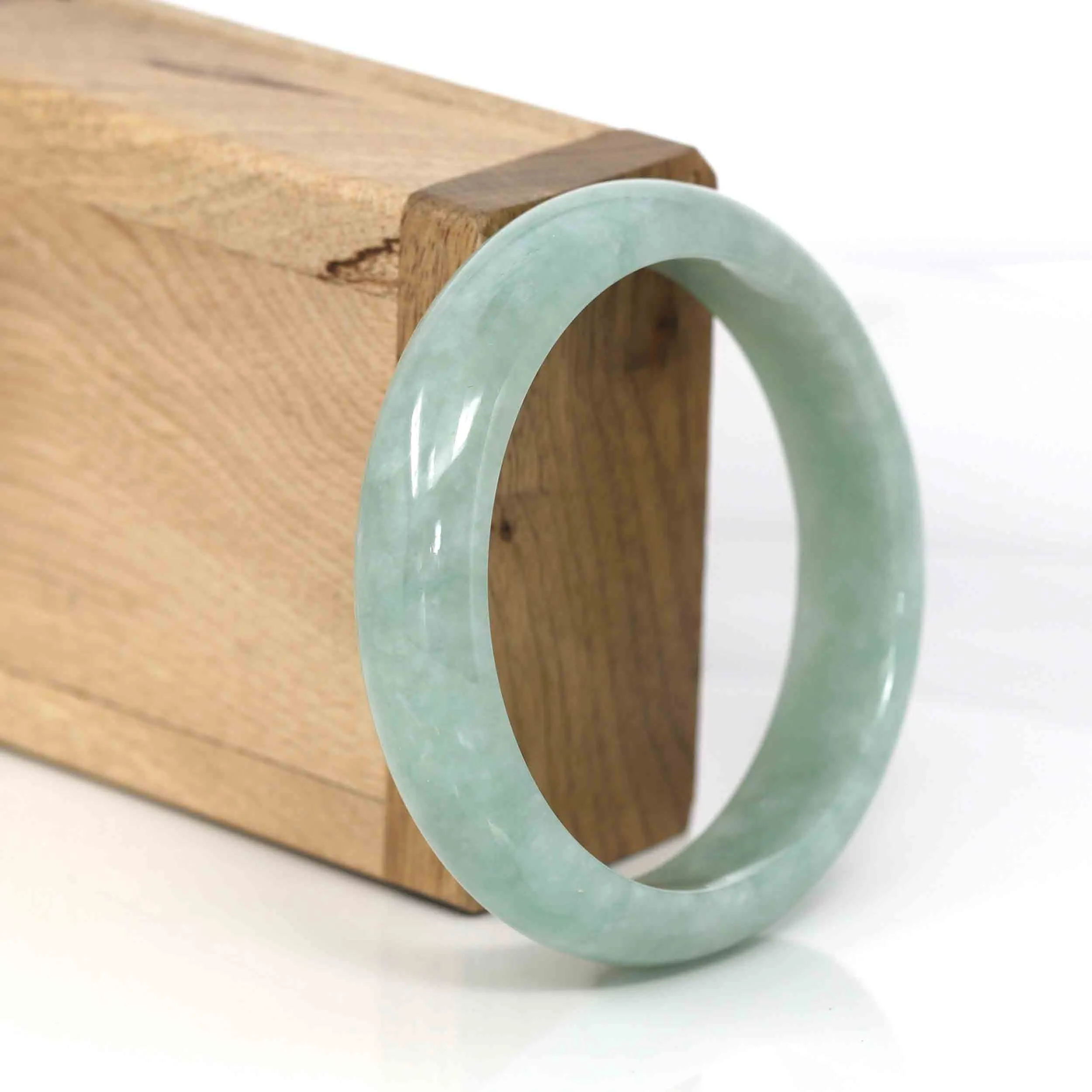 RealJade® Classic Green Natural Jadeite Jade Bangle (57 mm )#289