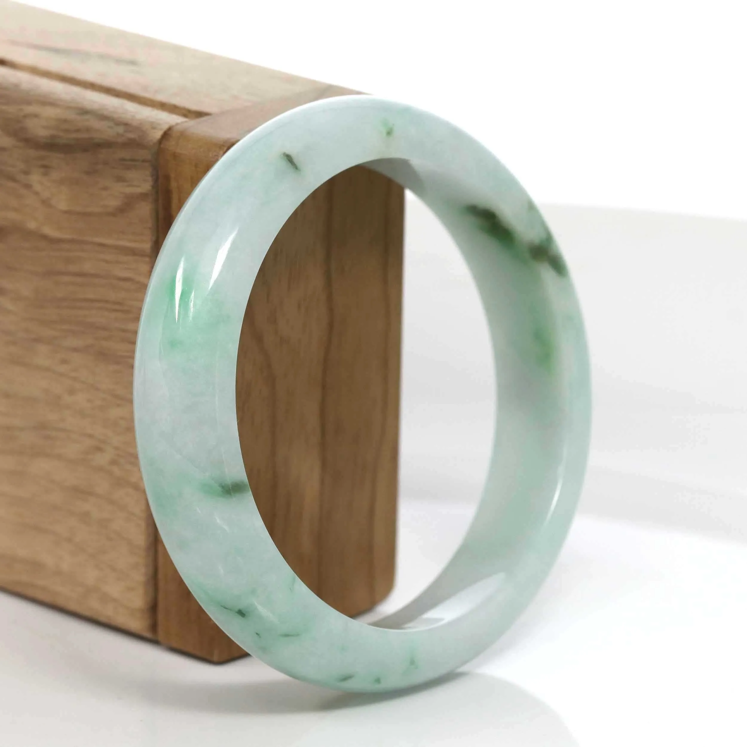 RealJade® Co. "Classic Bangle" Green Natural Burmese Jadeite Jade Bangle ( 57.27mm ) #979