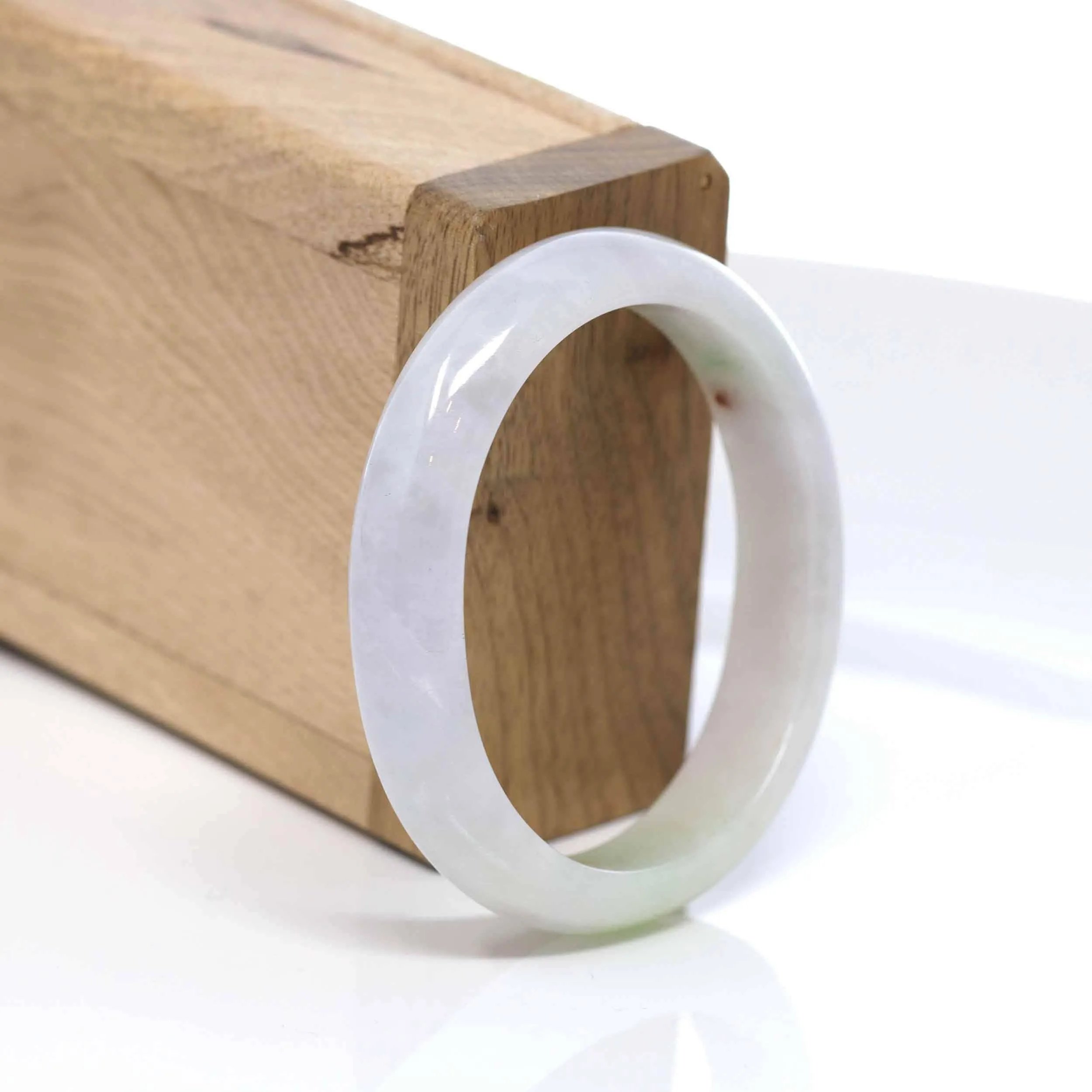RealJade® "Classic Bangle" Whitish Lavender Natural Jadeite Jade Oval Bangle (52.68mm) #502