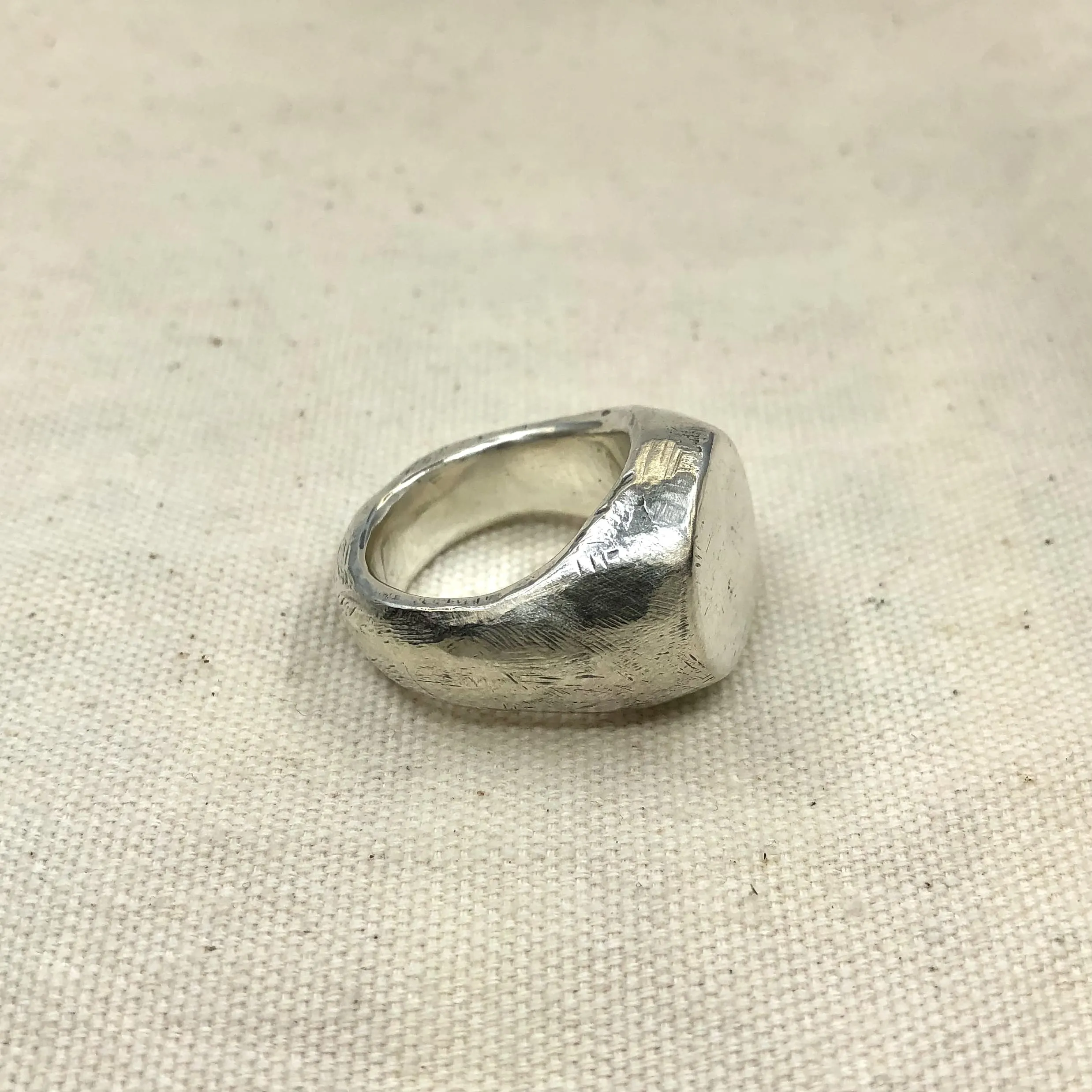Round Signet Ring