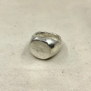 Round Signet Ring