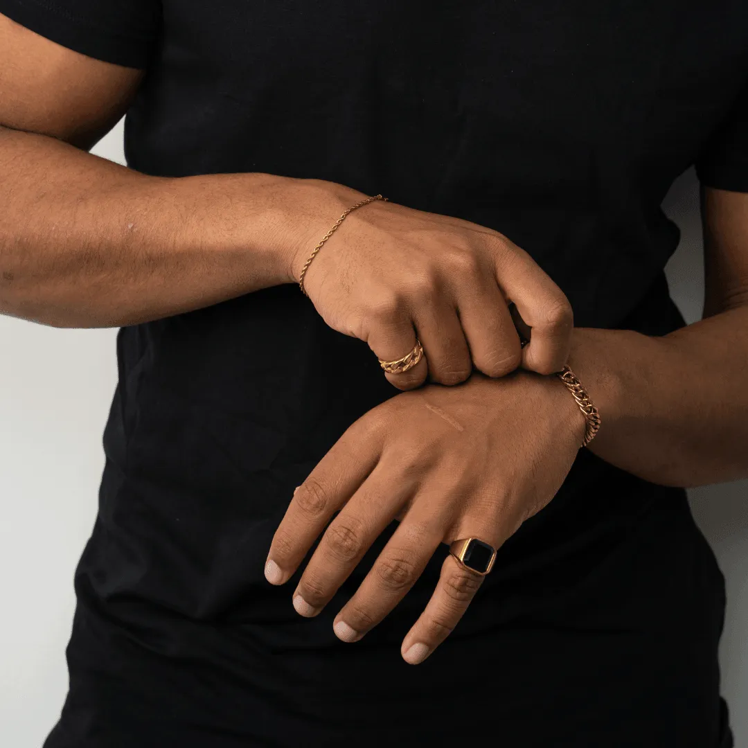Royal Signet Ring (Gold)