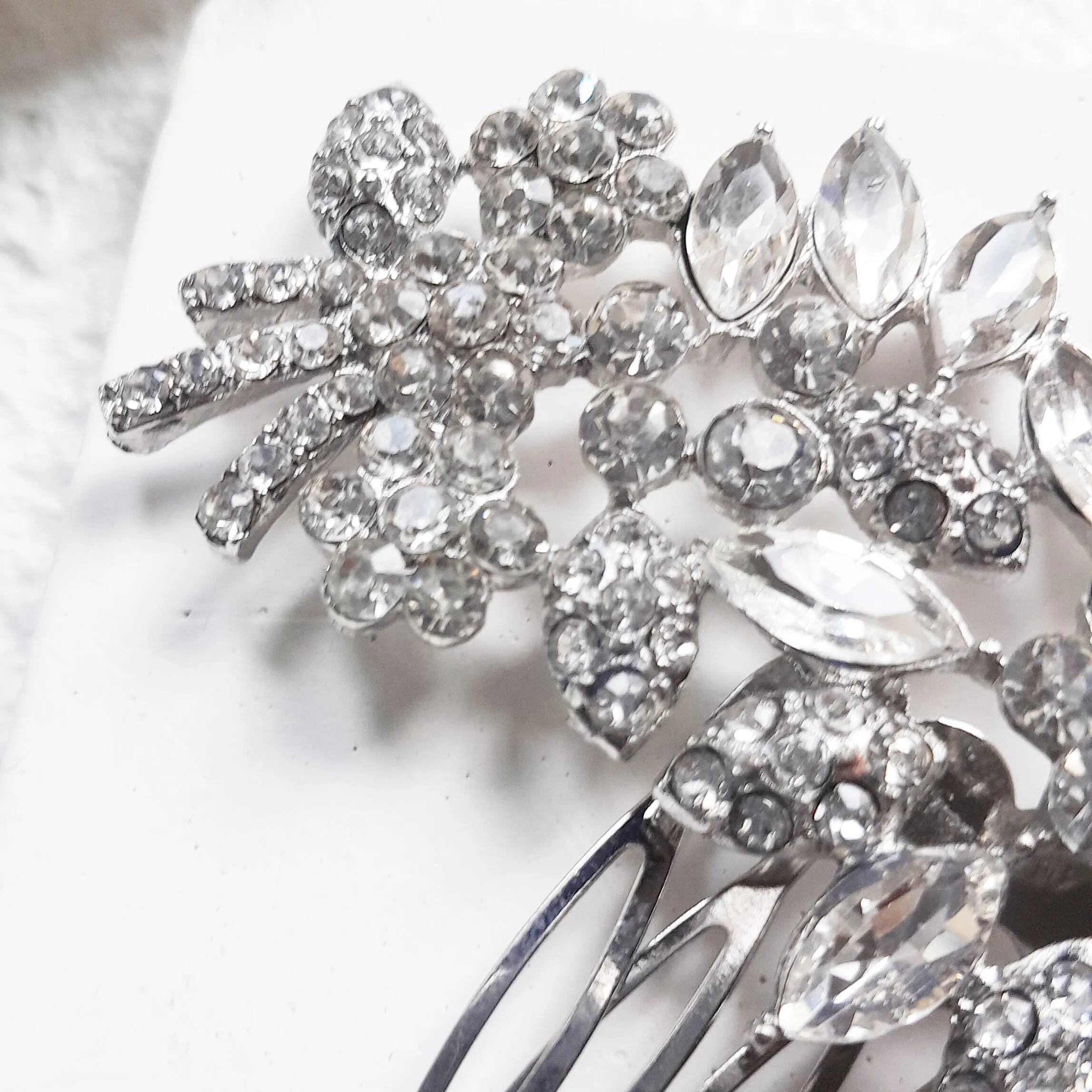 Silver crystal bridal hair comb side