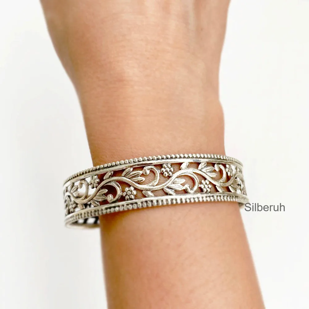 Silver Jali Kada