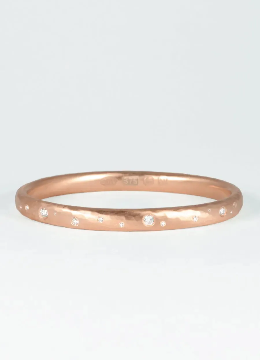 Solid 9ct Gold Hand Forged Oval Bangle