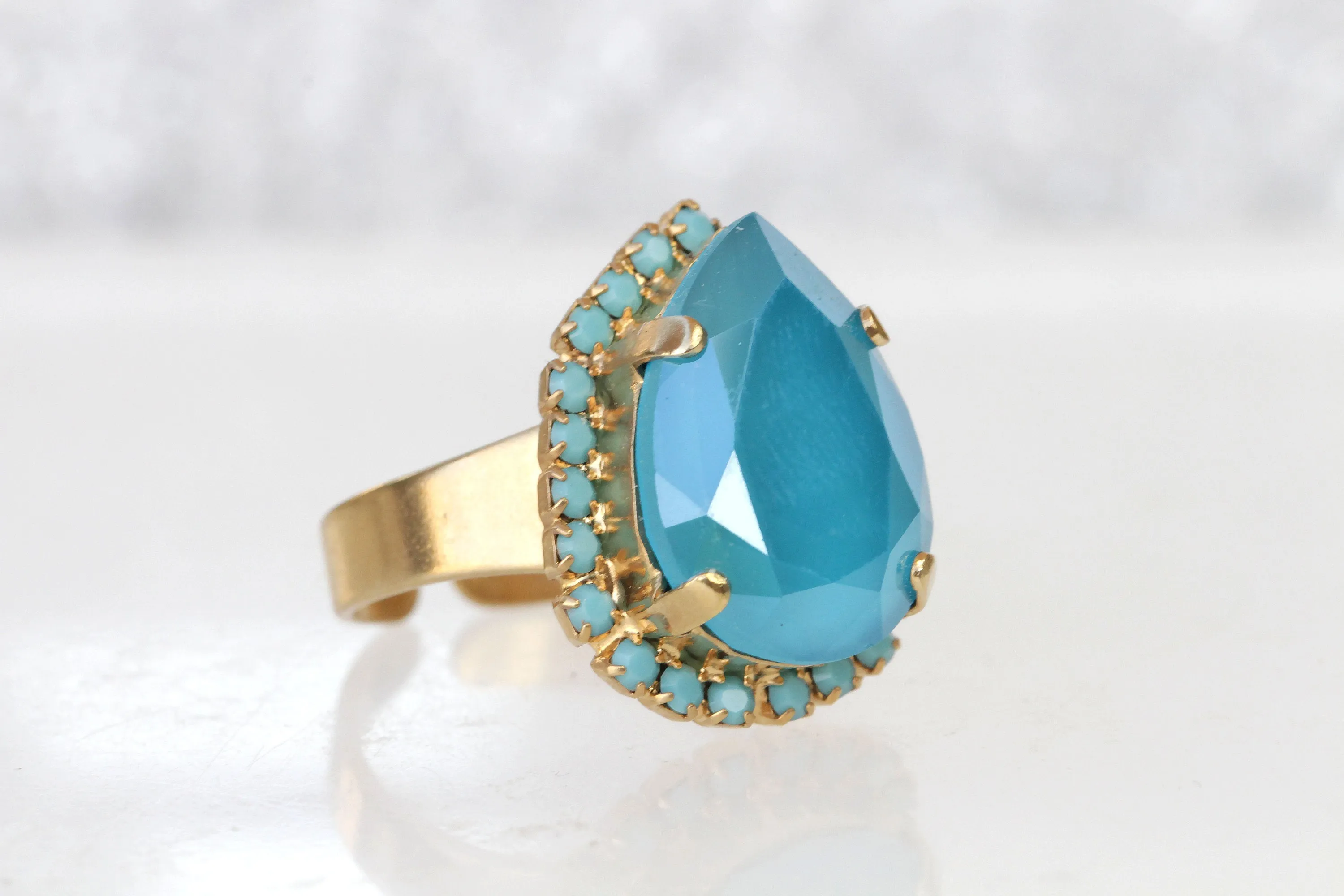 TURQUOISE NECKLACE,
